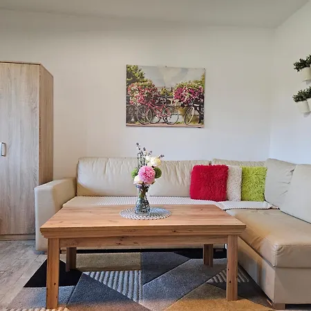 Pod Strzecha * Lipusz